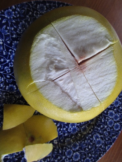 Fresh Pomelo - Tips from Healthy Diet Habits