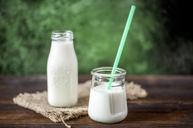 Dairy Guidelines set by the USDA and recommendations from Healthy Diet Habits
