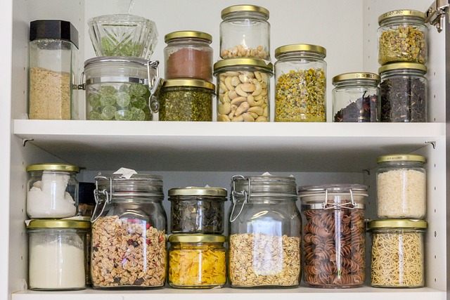 Emergency Food Supplies - Keep your pantry stocked up going into Winter!