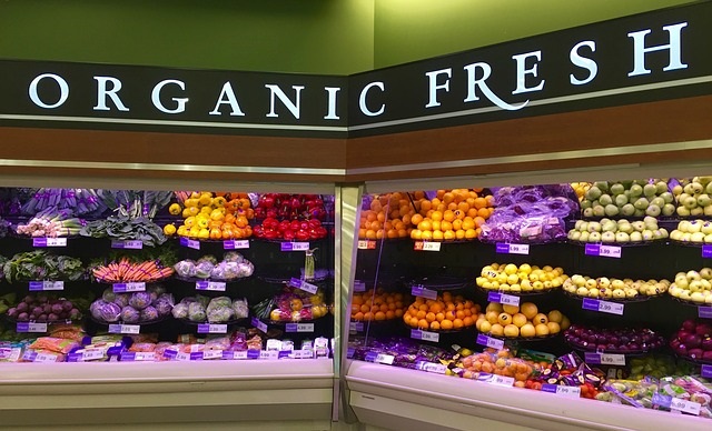 Organic Foods are a hot topic these days-Tips from Healthy Diet Habits