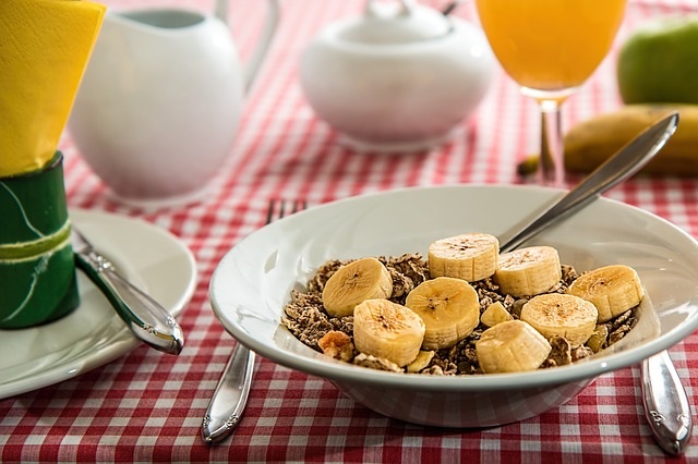 Healthy Breakfast Cereals Can Be Confusing - Tips from Healthy Diet Habits