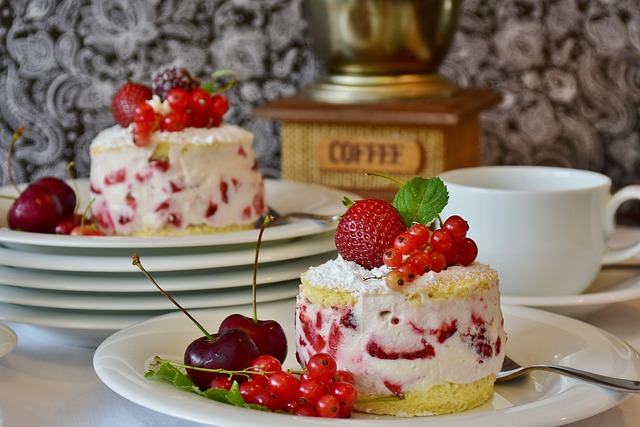 Strawberry Cakes